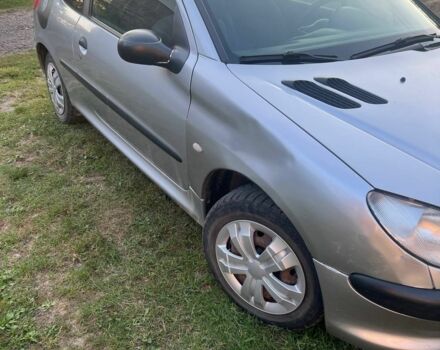 Сірий Пежо 206, об'ємом двигуна 1.1 л та пробігом 270 тис. км за 1600 $, фото 4 на Automoto.ua