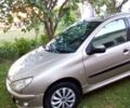 Сірий Пежо 206, об'ємом двигуна 1.4 л та пробігом 161 тис. км за 3200 $, фото 2 на Automoto.ua
