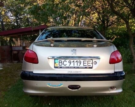 Сірий Пежо 206, об'ємом двигуна 1.4 л та пробігом 161 тис. км за 3200 $, фото 1 на Automoto.ua