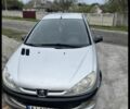 Сірий Пежо 206, об'ємом двигуна 1.4 л та пробігом 300 тис. км за 2400 $, фото 1 на Automoto.ua