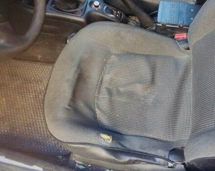 Сірий Пежо 206, об'ємом двигуна 1.4 л та пробігом 343 тис. км за 1800 $, фото 8 на Automoto.ua