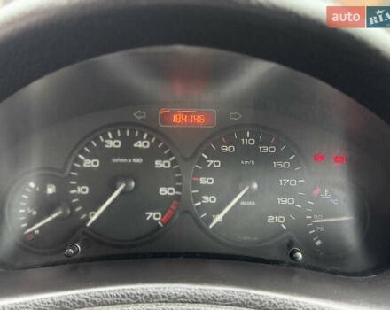 Серый Пежо 206, объемом двигателя 1.36 л и пробегом 184 тыс. км за 2100 $, фото 13 на Automoto.ua