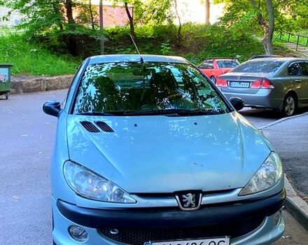 Серый Пежо 206, объемом двигателя 1.4 л и пробегом 116 тыс. км за 3499 $, фото 1 на Automoto.ua