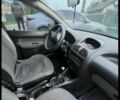 Сірий Пежо 206, об'ємом двигуна 1.4 л та пробігом 300 тис. км за 2400 $, фото 1 на Automoto.ua