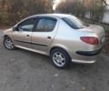 Серый Пежо 206, объемом двигателя 1.4 л и пробегом 250 тыс. км за 2650 $, фото 6 на Automoto.ua