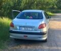 Сірий Пежо 206, об'ємом двигуна 1.36 л та пробігом 230 тис. км за 3100 $, фото 1 на Automoto.ua