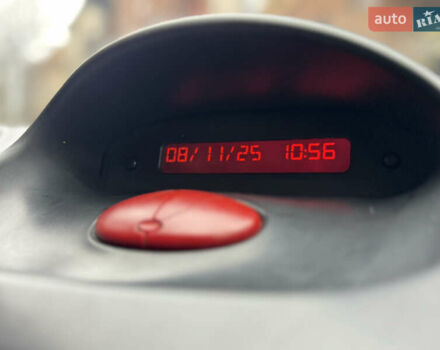 Серый Пежо 206, объемом двигателя 1.36 л и пробегом 184 тыс. км за 2300 $, фото 10 на Automoto.ua