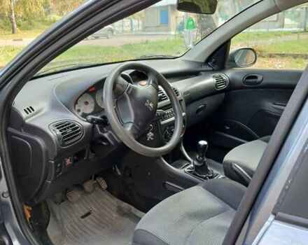 Пежо 206 2008 в Золочев на Automoto.ua Серый Пежо 206, объемом двигателя 1.36 л и пробегом 268 тыс. км за 3000 $, фото 16 на Automoto.ua