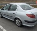 Сірий Пежо 206, об'ємом двигуна 1.36 л та пробігом 88 тис. км за 3500 $, фото 7 на Automoto.ua