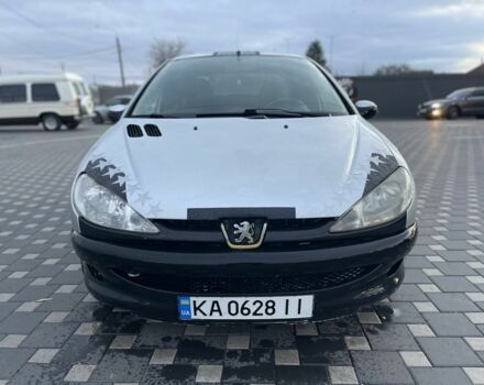 Серый Пежо 206, объемом двигателя 1.4 л и пробегом 250 тыс. км за 1900 $, фото 19 на Automoto.ua