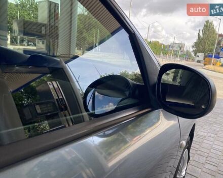 Сірий Пежо 206, об'ємом двигуна 1.36 л та пробігом 245 тис. км за 4499 $, фото 16 на Automoto.ua