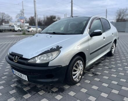 Серый Пежо 206, объемом двигателя 1.4 л и пробегом 250 тыс. км за 1900 $, фото 20 на Automoto.ua