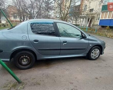 Серый Пежо 206, объемом двигателя 1.36 л и пробегом 234 тыс. км за 3000 $, фото 16 на Automoto.ua