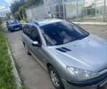 Серый Пежо 206, объемом двигателя 1.4 л и пробегом 250 тыс. км за 2000 $, фото 1 на Automoto.ua