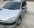 Сірий Пежо 206, об'ємом двигуна 1.4 л та пробігом 333 тис. км за 2815 $, фото 1 на Automoto.ua