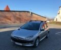 Серый Пежо 206, объемом двигателя 1.4 л и пробегом 280 тыс. км за 3300 $, фото 3 на Automoto.ua