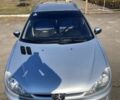 Сірий Пежо 206, об'ємом двигуна 1.4 л та пробігом 230 тис. км за 4500 $, фото 1 на Automoto.ua