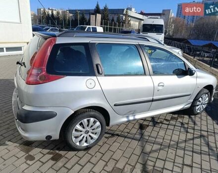 Сірий Пежо 206, об'ємом двигуна 1.36 л та пробігом 264 тис. км за 3400 $, фото 7 на Automoto.ua