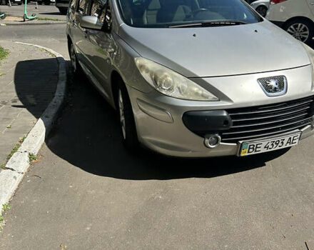 Серый Пежо 206, объемом двигателя 2 л и пробегом 202 тыс. км за 3100 $, фото 3 на Automoto.ua