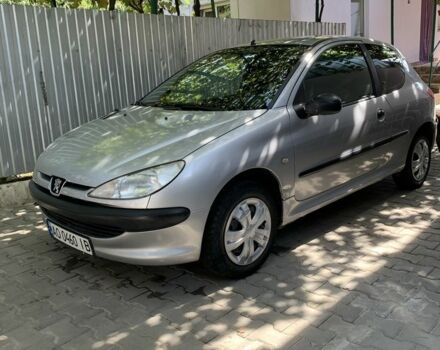 Серый Пежо 206, объемом двигателя 1.1 л и пробегом 220 тыс. км за 1599 $, фото 1 на Automoto.ua