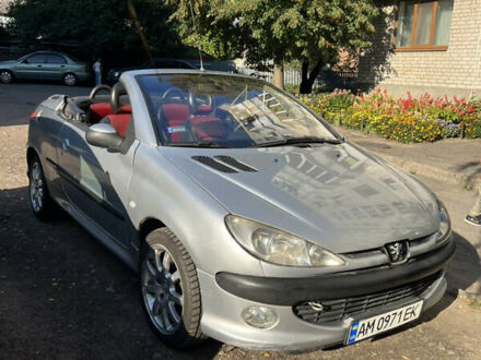 Сірий Пежо 206, об'ємом двигуна 2 л та пробігом 210 тис. км за 3700 $, фото 1 на Automoto.ua