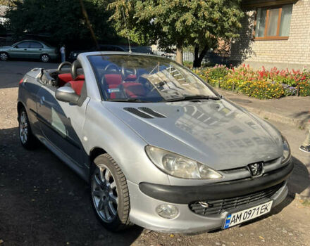 Серый Пежо 206, объемом двигателя 2 л и пробегом 210 тыс. км за 3700 $, фото 1 на Automoto.ua