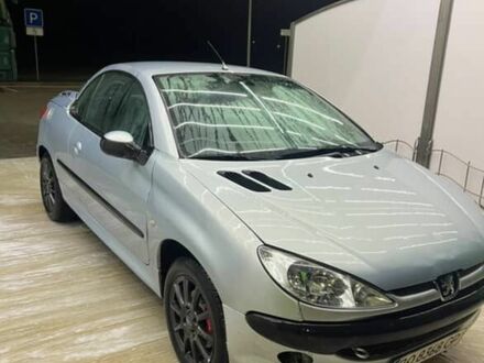 Сірий Пежо 206, об'ємом двигуна 1.6 л та пробігом 306 тис. км за 2400 $, фото 1 на Automoto.ua