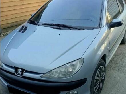 Сірий Пежо 206, об'ємом двигуна 1.4 л та пробігом 187 тис. км за 2700 $, фото 1 на Automoto.ua