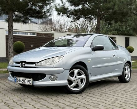 Серый Пежо 206, объемом двигателя 1.6 л и пробегом 197 тыс. км за 3850 $, фото 1 на Automoto.ua