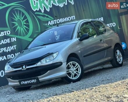 Серый Пежо 206, объемом двигателя 1.1 л и пробегом 224 тыс. км за 2500 $, фото 1 на Automoto.ua