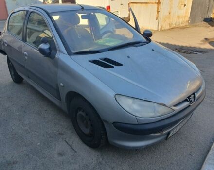 Серый Пежо 206, объемом двигателя 1.2 л и пробегом 200 тыс. км за 999 $, фото 1 на Automoto.ua