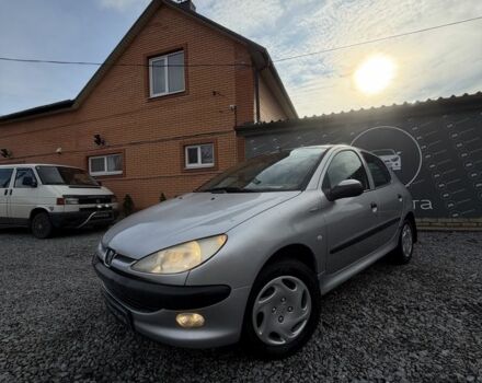 Сірий Пежо 206, об'ємом двигуна 1.4 л та пробігом 260 тис. км за 3500 $, фото 1 на Automoto.ua