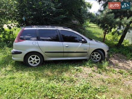 Пежо 206 2004 в Самборе на Automoto.ua Серый Пежо 206, объемом двигателя 1.4 л и пробегом 330 тыс. км за 3600 $, фото 1 на Automoto.ua
