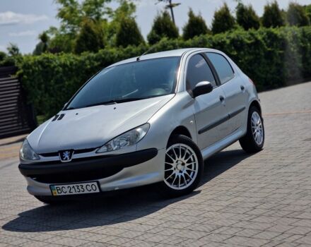 Сірий Пежо 206, об'ємом двигуна 1.4 л та пробігом 178 тис. км за 3700 $, фото 1 на Automoto.ua