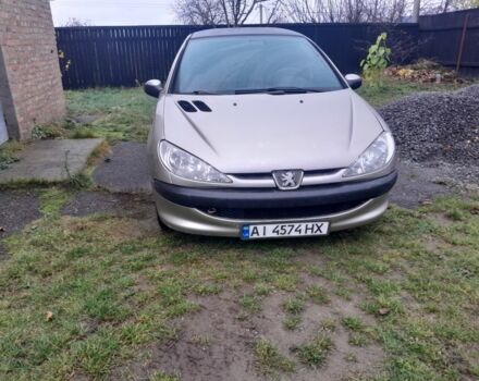 Серый Пежо 206, объемом двигателя 1.4 л и пробегом 100 тыс. км за 2500 $, фото 1 на Automoto.ua