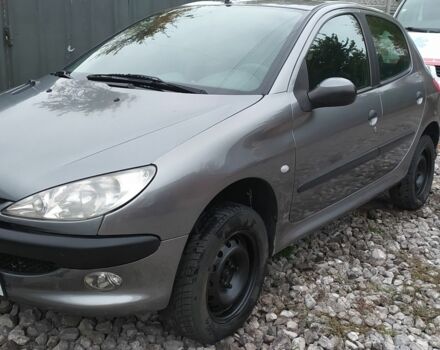 Сірий Пежо 206, об'ємом двигуна 0 л та пробігом 91 тис. км за 2700 $, фото 1 на Automoto.ua