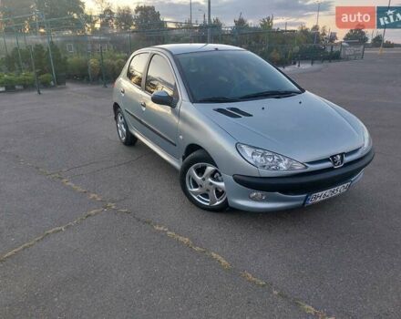 Сірий Пежо 206, об'ємом двигуна 1.4 л та пробігом 188 тис. км за 3999 $, фото 1 на Automoto.ua