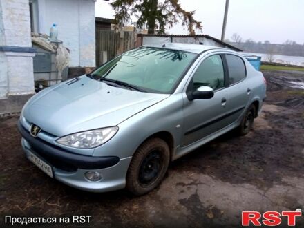 Сірий Пежо 206, об'ємом двигуна 1.4 л та пробігом 208 тис. км за 3999 $, фото 1 на Automoto.ua