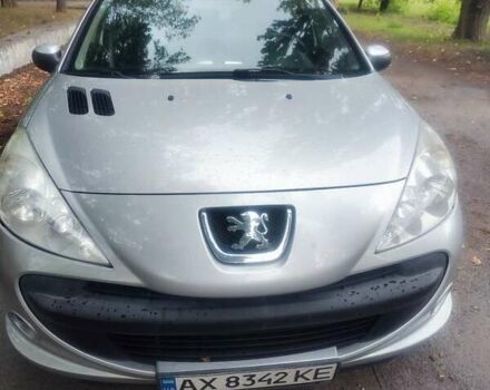 Сірий Пежо 206, об'ємом двигуна 1.4 л та пробігом 166 тис. км за 4800 $, фото 1 на Automoto.ua
