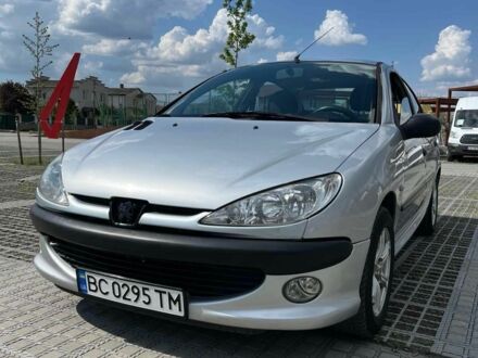 Пежо 206 2010 в Золотоноше на Automoto.ua Серый Пежо 206, объемом двигателя 0 л и пробегом 176 тыс. км за 3888 $, фото 1 на Automoto.ua
