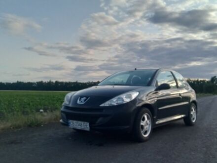 Пежо 206 2011 в Доброполье на Automoto.ua Серый Пежо 206, объемом двигателя 1.4 л и пробегом 160 тыс. км за 3900 $, фото 1 на Automoto.ua