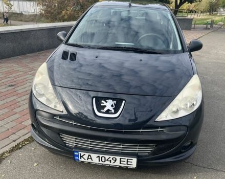 Серый Пежо 206, объемом двигателя 1.4 л и пробегом 116 тыс. км за 4800 $, фото 1 на Automoto.ua