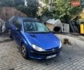 Синий Пежо 206, объемом двигателя 1.1 л и пробегом 300 тыс. км за 2106 $, фото 1 на Automoto.ua