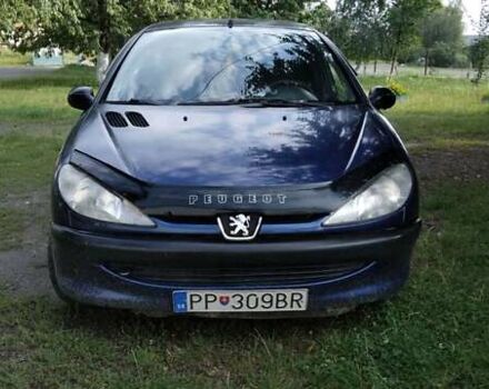 Синій Пежо 206, об'ємом двигуна 1.1 л та пробігом 250 тис. км за 1150 $, фото 9 на Automoto.ua