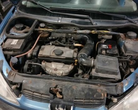 Синий Пежо 206, объемом двигателя 1 л и пробегом 230 тыс. км за 1000 $, фото 1 на Automoto.ua