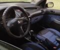 Синій Пежо 206, об'ємом двигуна 1.1 л та пробігом 250 тис. км за 1150 $, фото 6 на Automoto.ua