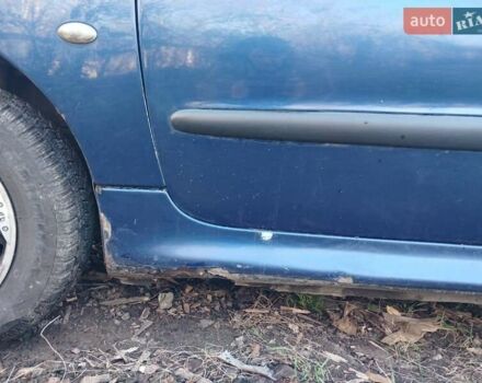 Синий Пежо 206, объемом двигателя 1.1 л и пробегом 141 тыс. км за 1700 $, фото 19 на Automoto.ua
