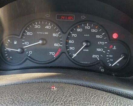 Синий Пежо 206, объемом двигателя 1.1 л и пробегом 141 тыс. км за 1700 $, фото 9 на Automoto.ua
