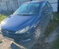Синий Пежо 206, объемом двигателя 1.1 л и пробегом 141 тыс. км за 1700 $, фото 4 на Automoto.ua