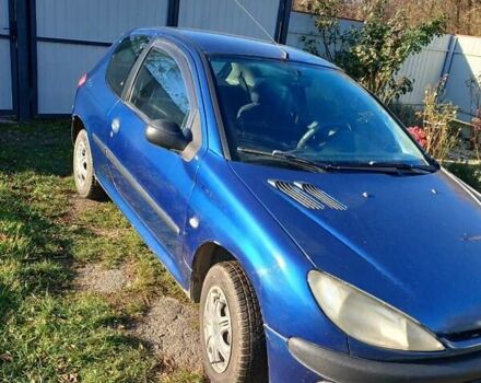 Синий Пежо 206, объемом двигателя 1.1 л и пробегом 141 тыс. км за 1700 $, фото 1 на Automoto.ua